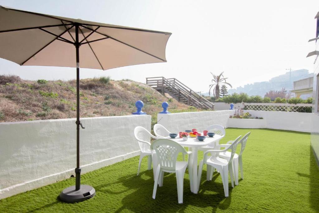 Apartamento A Pie De Playa 쿠엘라 외부 사진